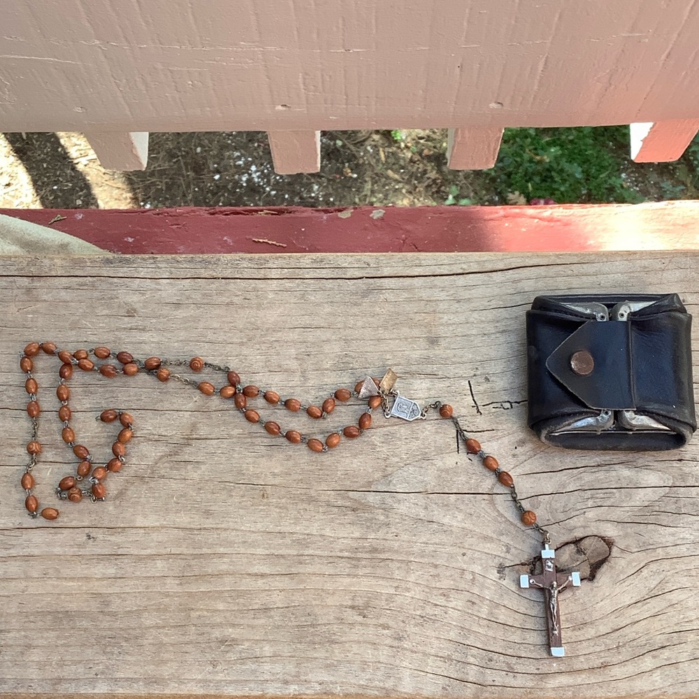 VTG Rosary Italian Olive Wood Beads With Case